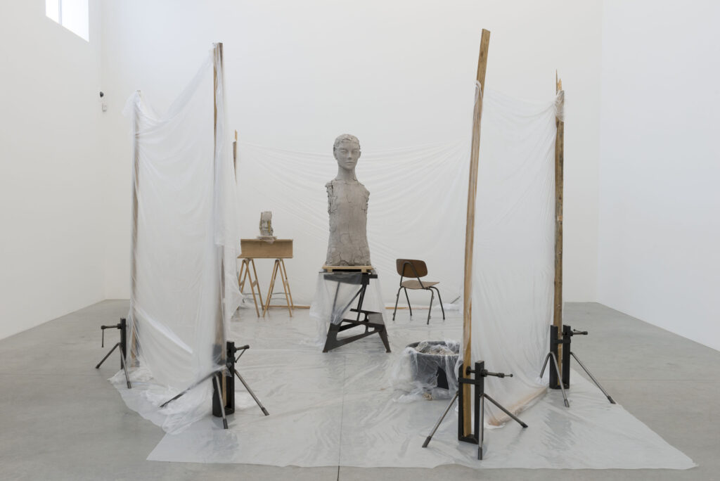 ZENO X GALLERY - Mark manders